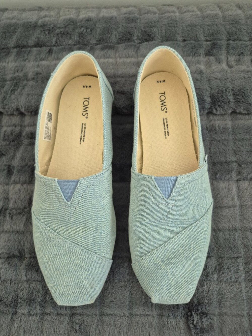 TOMS Light Blue Classic Slip‑On Shoes – Women’s Size 8.5 - Gently Worn Like New